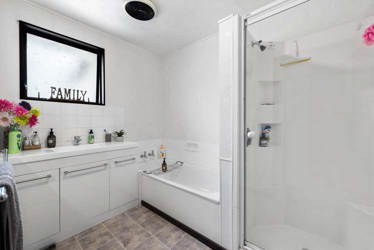 2 Ruia Street Gore_16