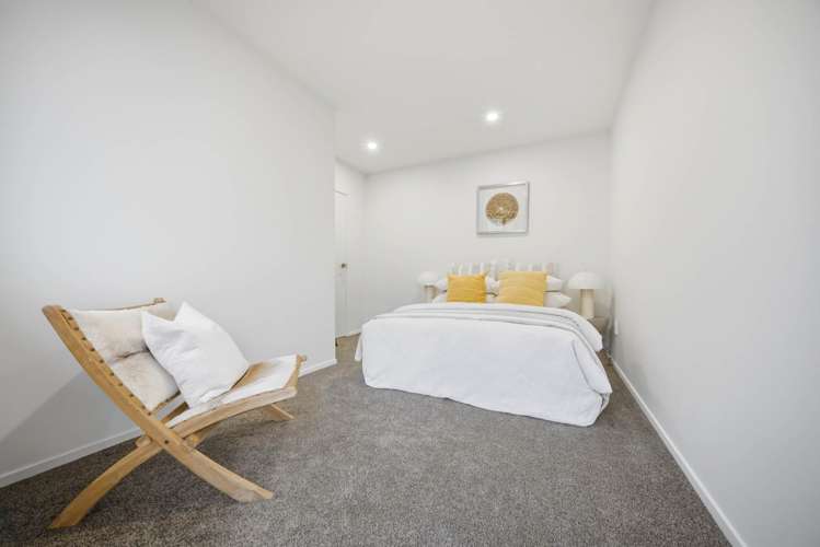 519A East Coast Road Murrays Bay_11