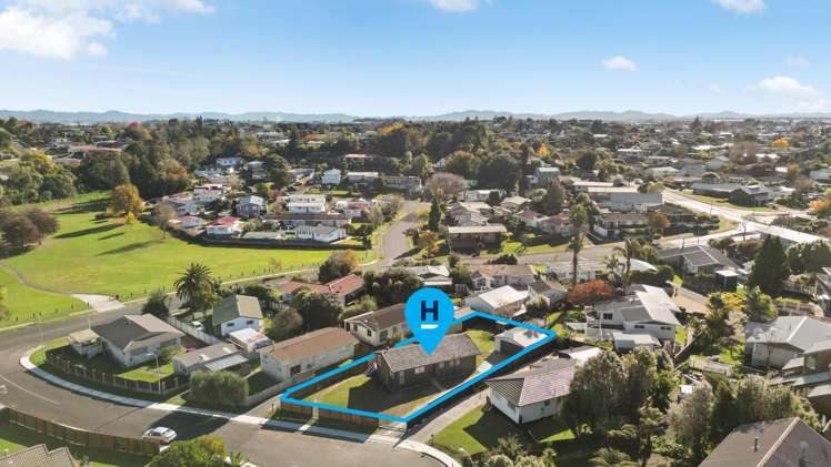 5 Harlech Place Dinsdale_21