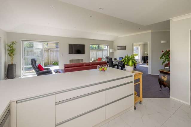 4 Pharazyn Avenue Waikanae Beach_3