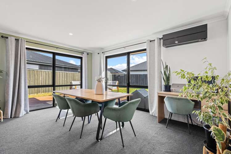 27 Helicon Street Pegasus_6