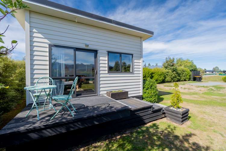 75 Burnby Drive Te Anau_13