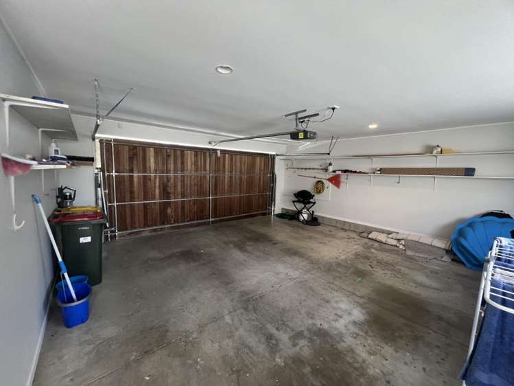 17A Beach Road Manly_16