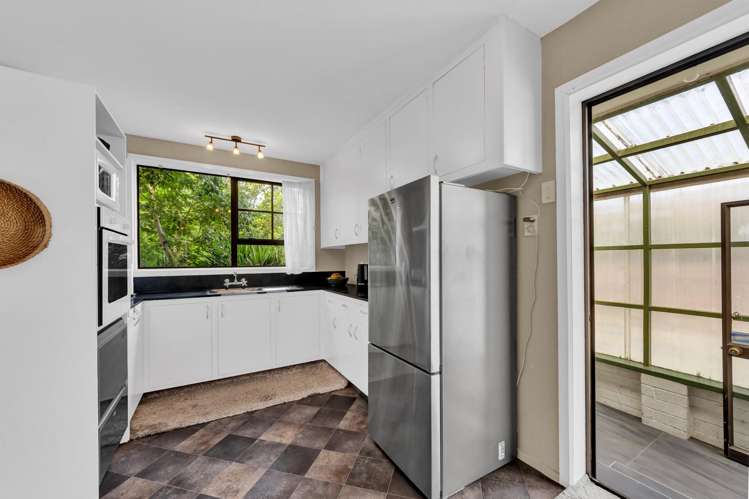 18 Cardinal Drive Hillmorton_11