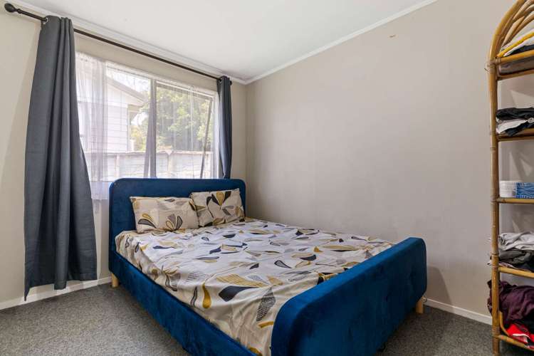 33 Danube Lane Glen Eden_15