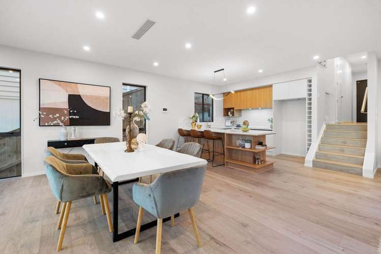 27 Aquamarine Avenue Wainui_14