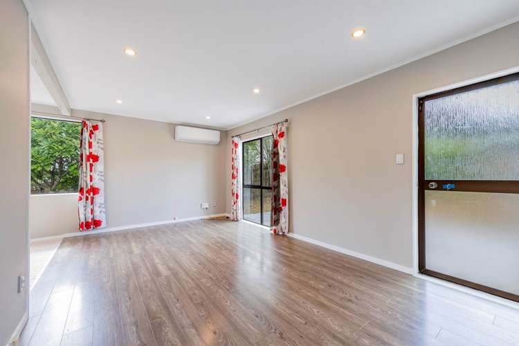 25 Rehia Road Massey_8