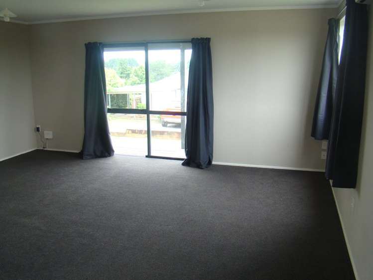 6 Baverstock Road Nawton_5