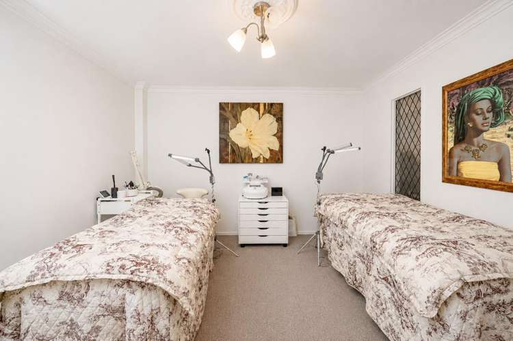 2 Fern Grove Taradale_20