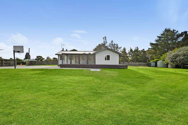 2 Store Road Whatawhata_18