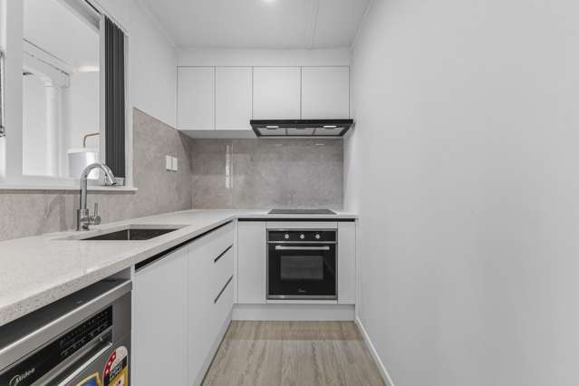 1/34 Plumley Crescent Mangere_2