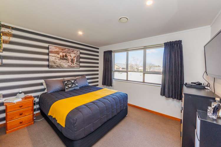 2 Willowbank Crescent Feilding_13