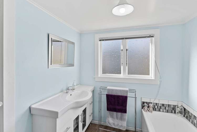 23 Oxford Street Waikari_15