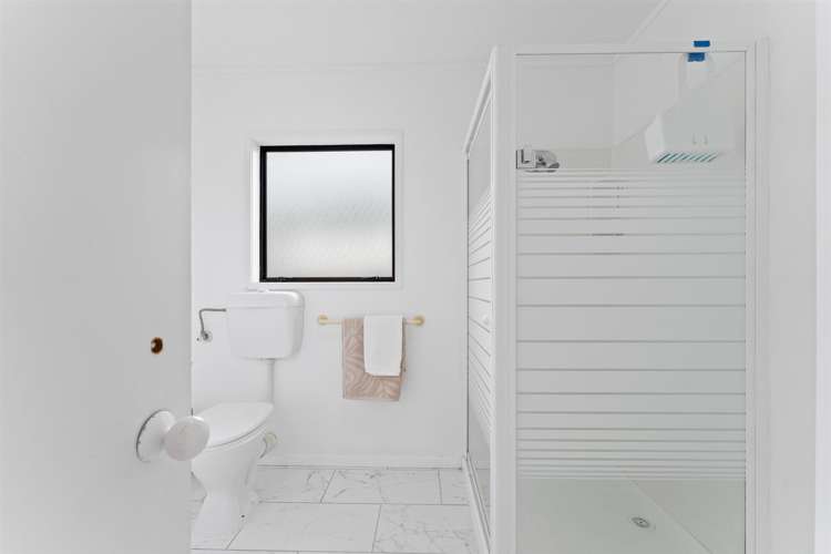 17 Caroline Heights Omaha_17