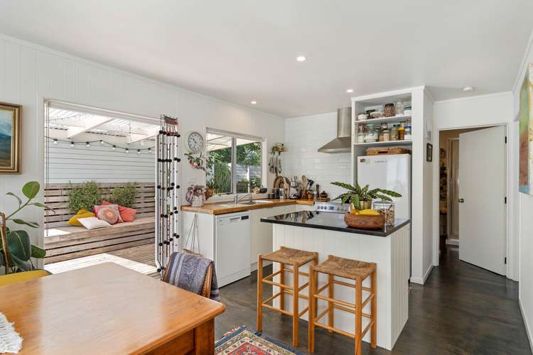 105 Ngati Porou Place Whangamata_8