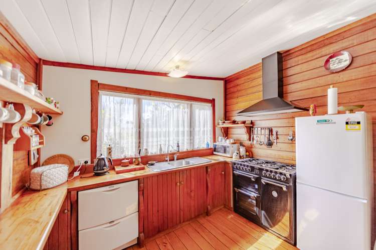 31 Lyall Street Tikokino_12