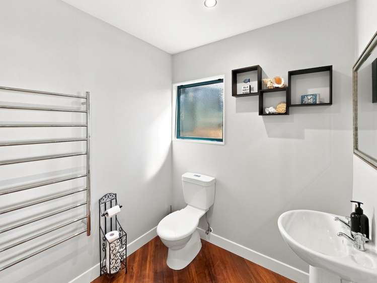 6577 Pouto Road Pouto_14