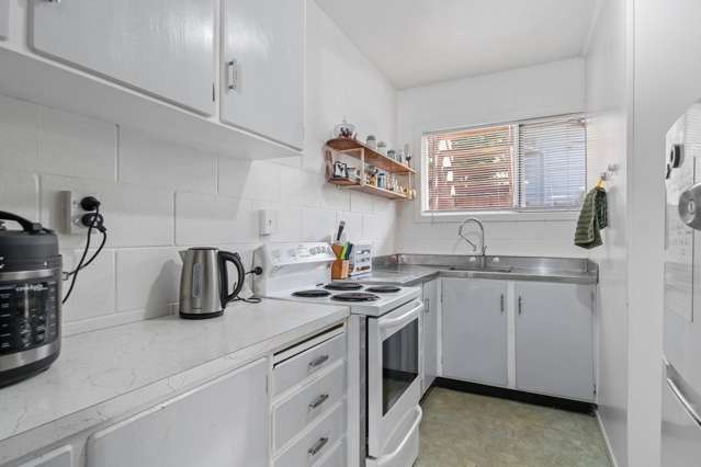 6/4 Shaw Street Sandringham_4