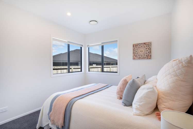 23 Queen Charlotte Drive Aotea_11