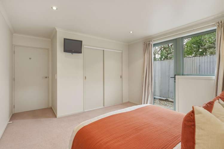 251A Oxford Street South Dunedin_9