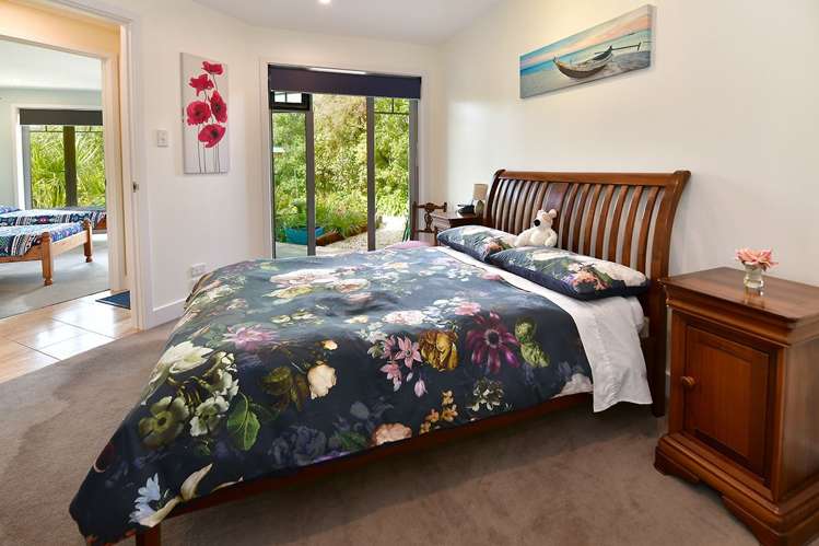 22 Little Compton Mews Snells Beach_14