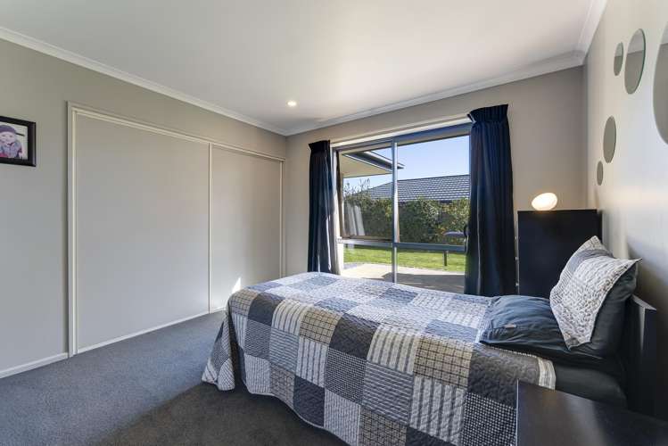 16 Monaco View Stoke_11