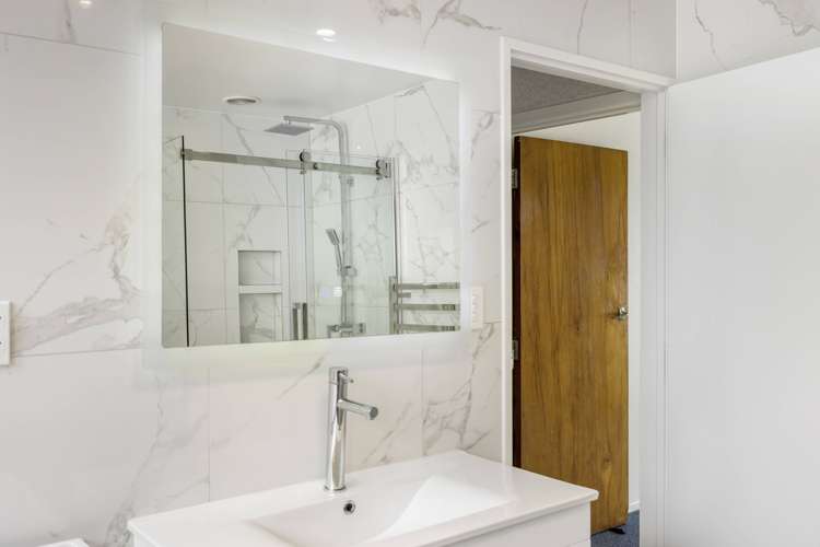 2/37 Mildmay Road Henderson_12