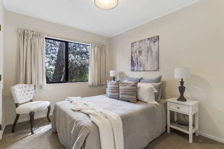 724 Beach Road Browns Bay_10