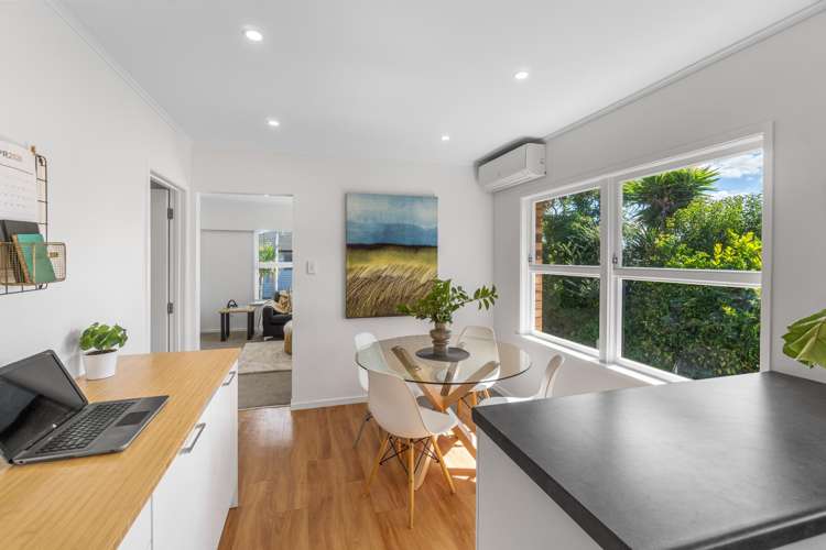 3/3 Marsh Avenue Forrest Hill_6
