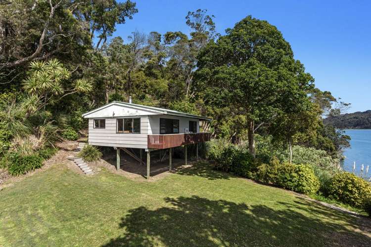 325 Ruatuna Road Ohiwa_14