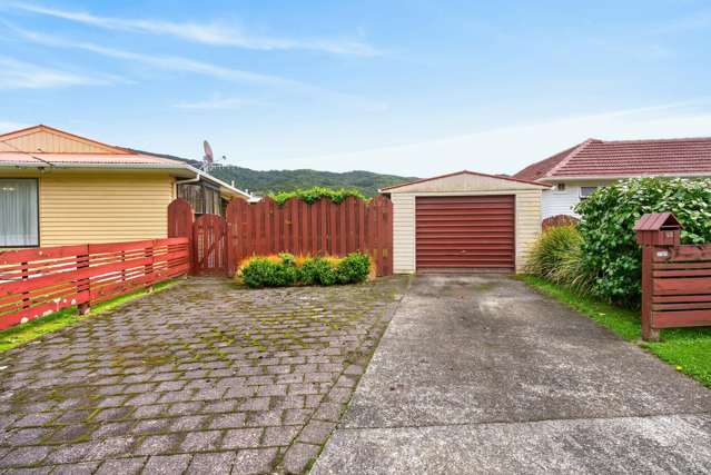 92 Peel Place Wainuiomata_2