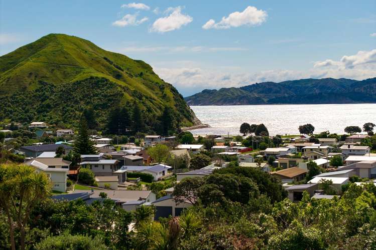 18 Mahia Heights Drive Mahia_10