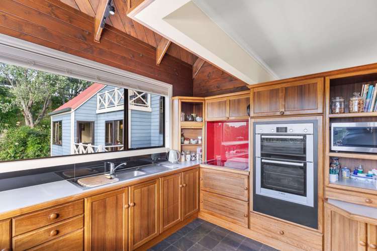 22 Shakespeare Road Bastia Hill Whanganui Houses for Sale One Roof