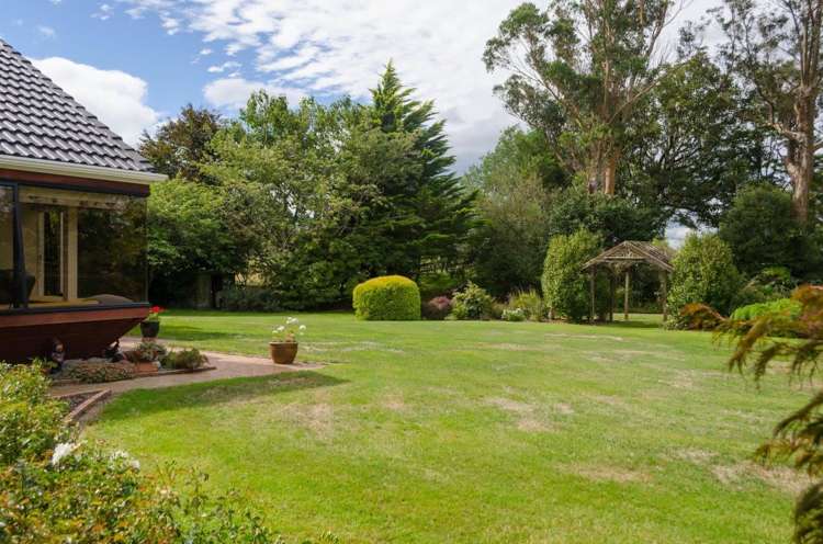 215 Wood Street Woodside_14