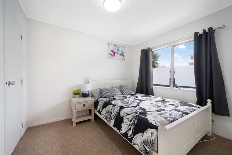 1/161 Bruce Mclaren Road Henderson_8