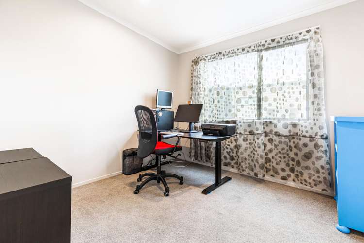 22 Peihana Road Hobsonville_14