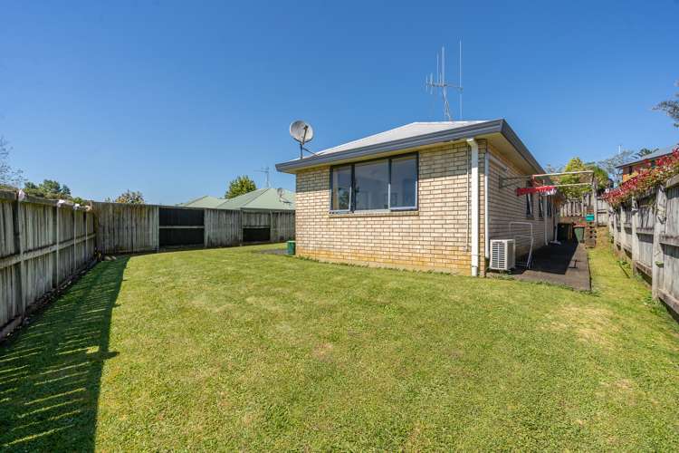 23 Pointon Glade Grandview Heights_10