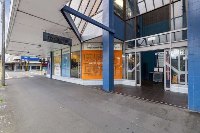 140-144 The Square Palmerston North_2