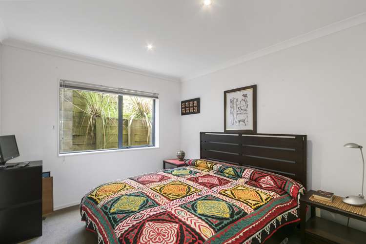 86 Cypress Drive Maungaraki_13