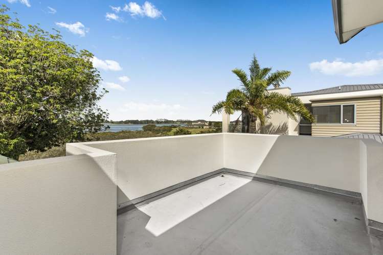 82 Glenross Drive Wattle Downs_10