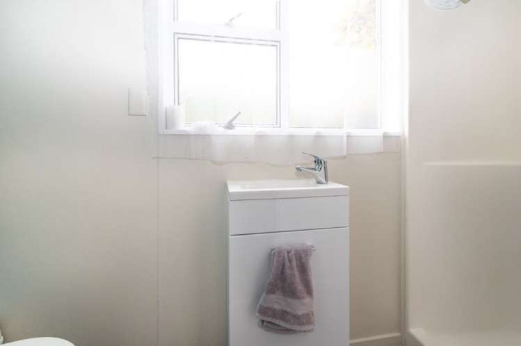 23 Duckworth Street Andersons Bay_15