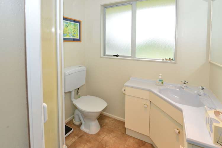 93 Chatham Road Helensville_15