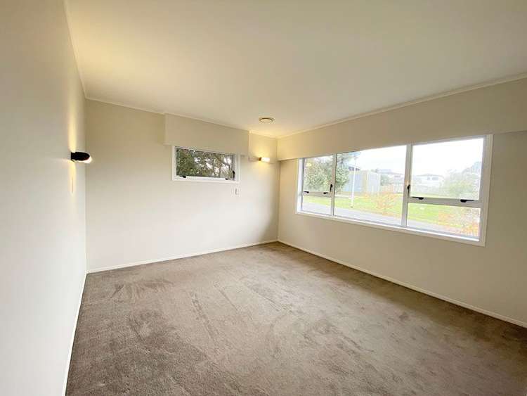 3 Larne Avenue Pakuranga Heights_15