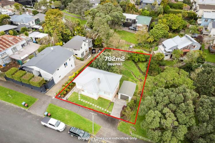 46 Warnock Street Westmere_17