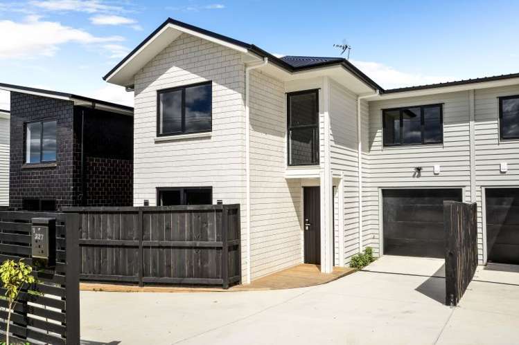 1/327 Horsham Downs Road Rototuna North_1