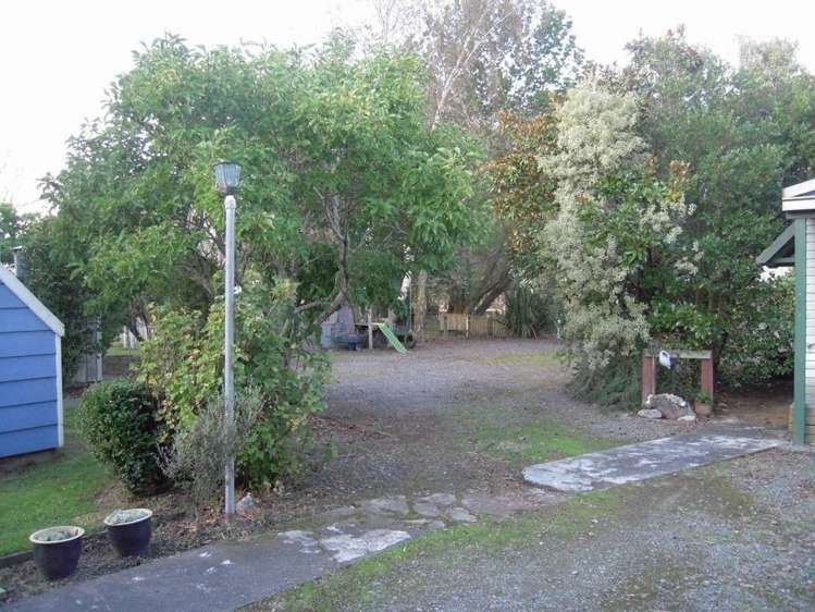 384 State Highway 2 Opaki_15