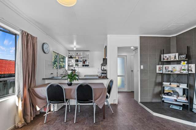 12 Cypress Place Owhata_4