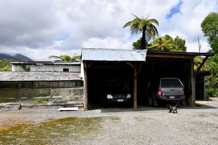 406 Arapito Road Karamea_24