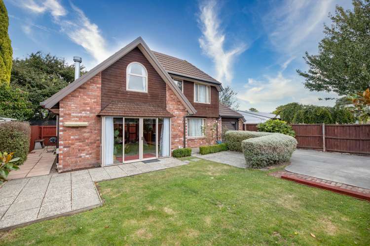 2/48 Colwyn Street Bryndwr_17