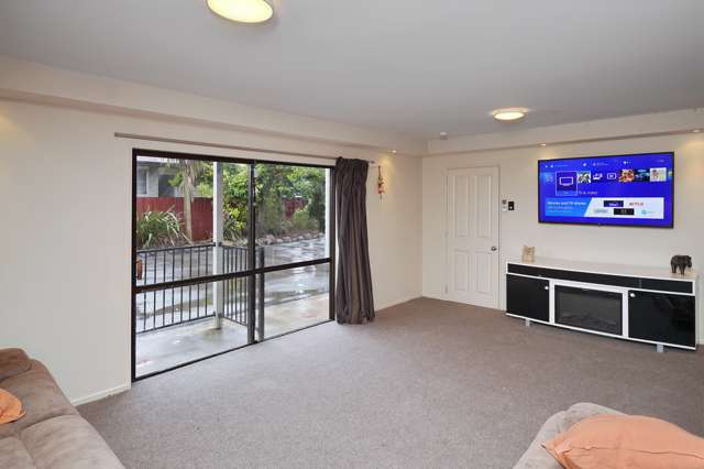 9 Saint Lukes Street Woolston_4